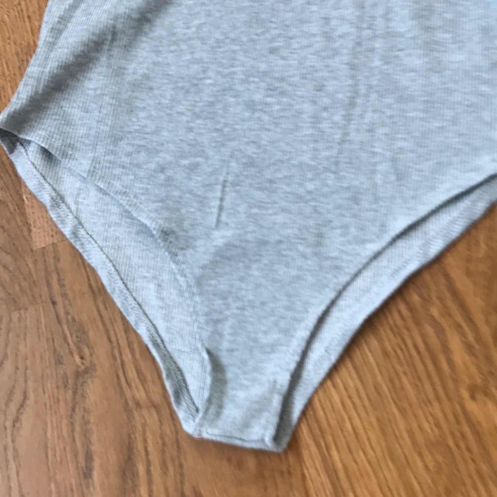 Body suit - Picture 3 of 3